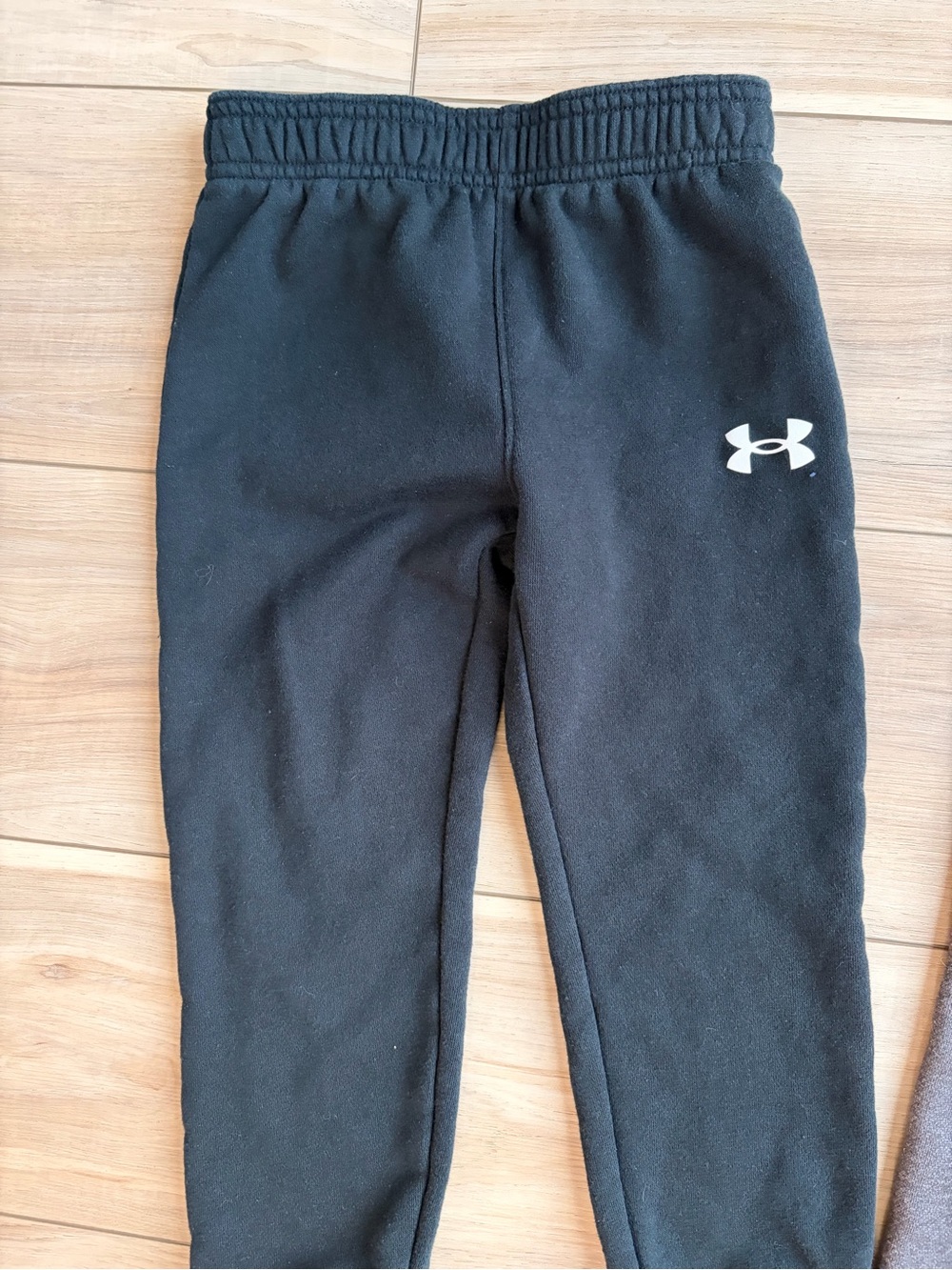Boys Under Armour Bundle! - Picture 14 of 14